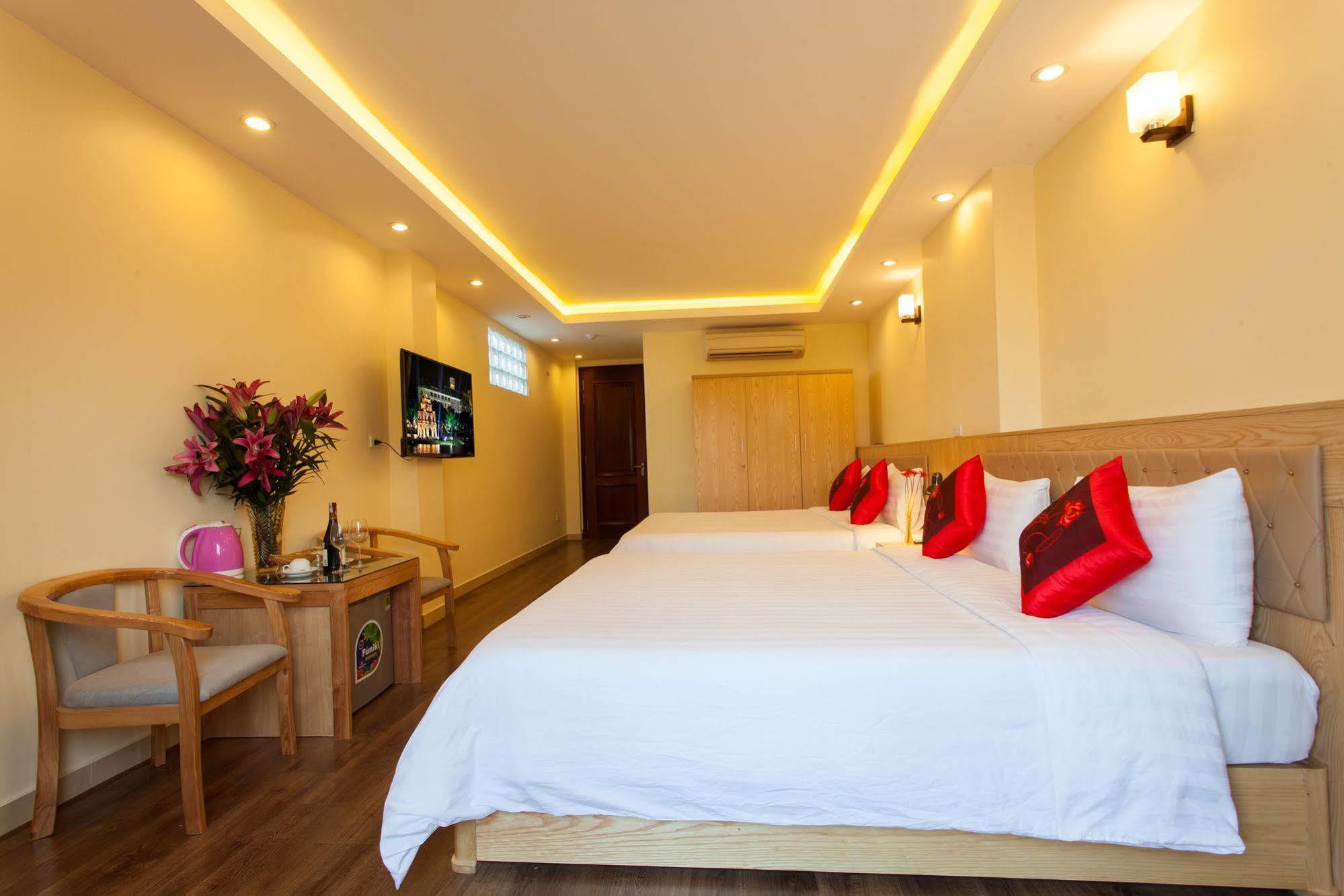 Queen Light Hotel Hanoi Exterior foto